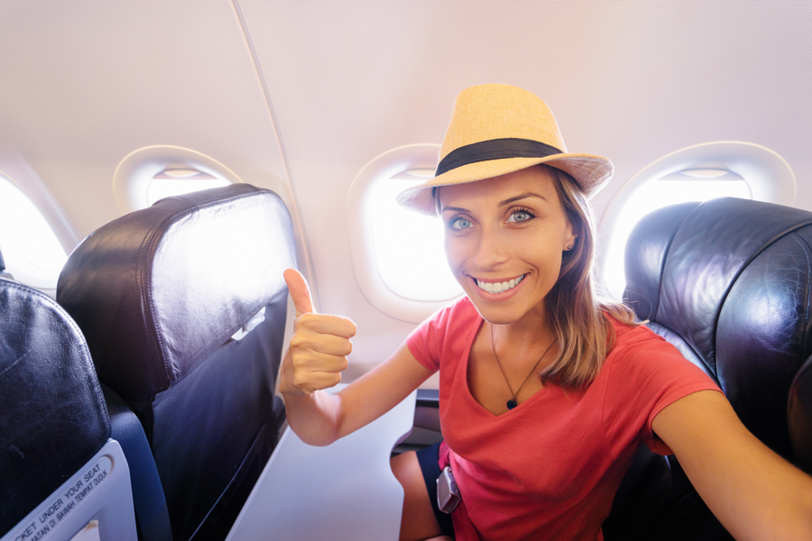 How Travel Nurses Can Write a Winning CV: 5 Steps & Tips